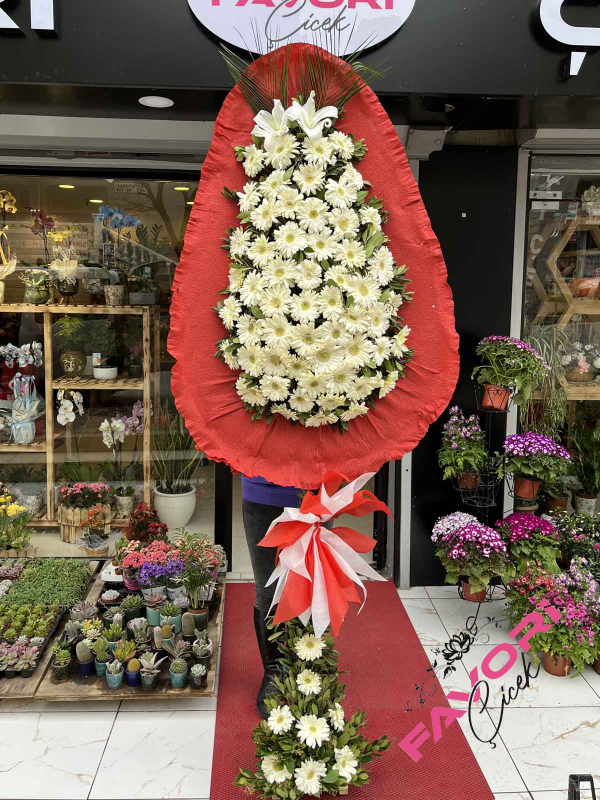 Kırmızı Beyaz Düğün Çiçeği